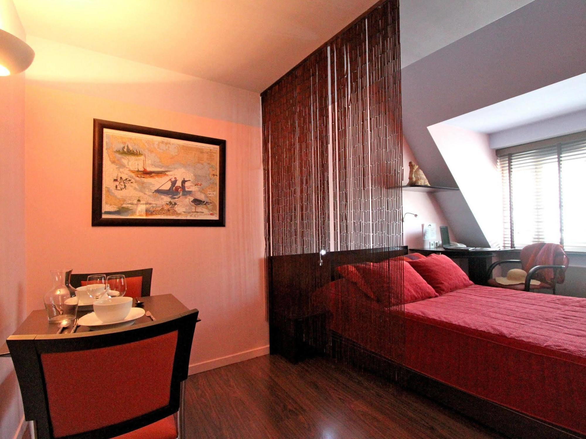 Logis Hotels Le Saint Georges Vendome Exterior photo